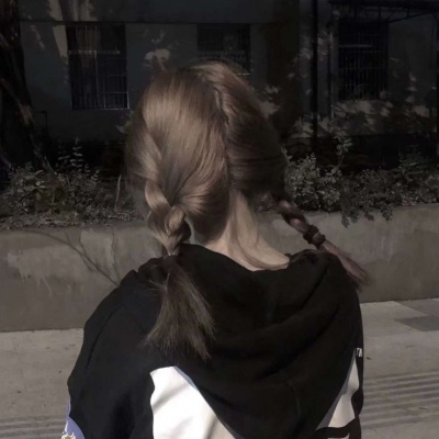 微信头像背影女唯美