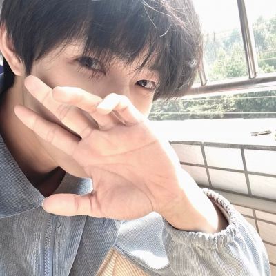 刘耀文头像帅气真人