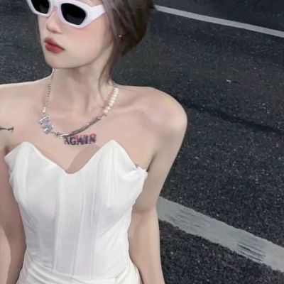 女头气质高级感头像侧脸