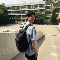 高清头像男看风景