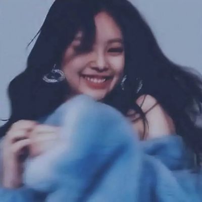 头像女高级感小众
