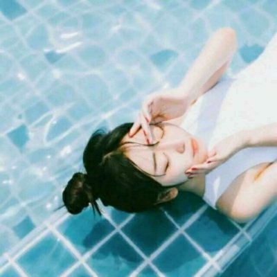 好看的头像图片小清新 女生 淡蓝色