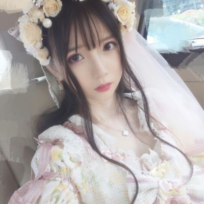 胳膊文案女生网名