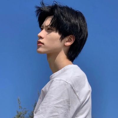 开朗的网友帅气头像
