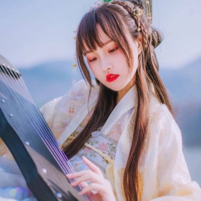 头像图片大全微信女生简单气质