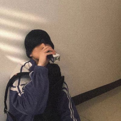 男头像ins高级质感高清漫头