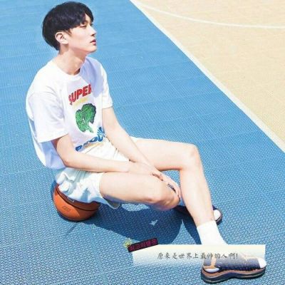 好看的头像带字图片