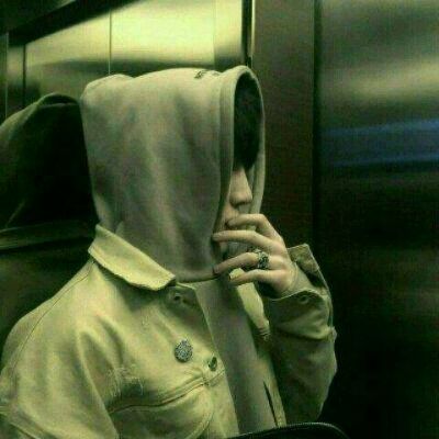 高冷头像男 伤感
