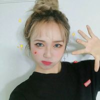 属于医护的网名女生
