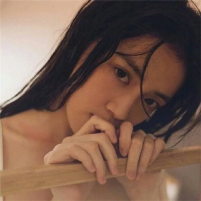 头像女生简单气质不露脸