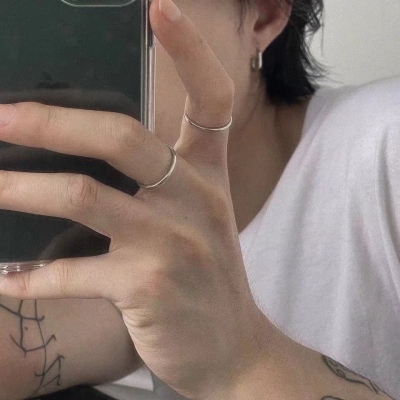 部位头像男腹肌