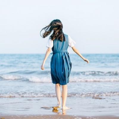 微信头像图片2023最新款女气质背影