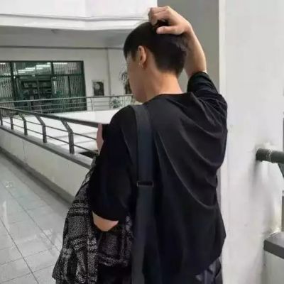 男生头像高冷成熟一点