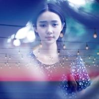 女生头像不露脸背影