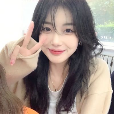 超级仙气干净的女生头像