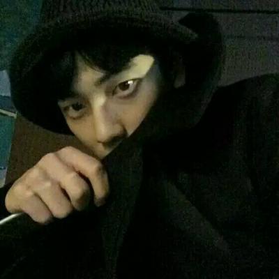 男头像ins高级质感日系高清