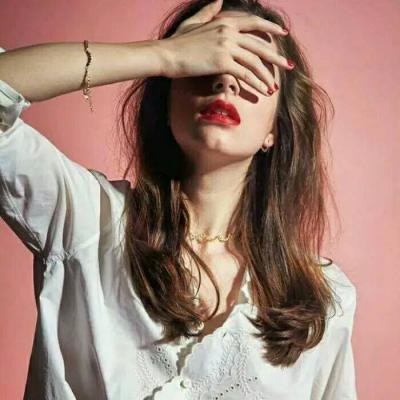 头像简约女 简单