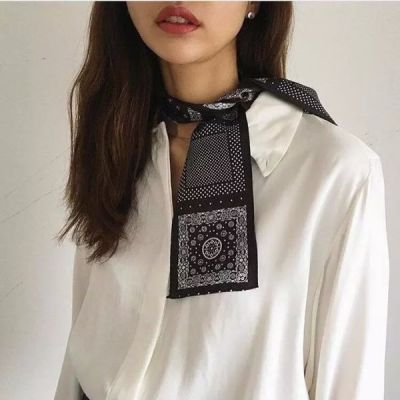 部位女头腿部头像
