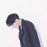 头像 男生 伤感