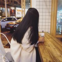 微信头像背对大海背影