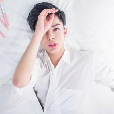 男生头像帅气阳光