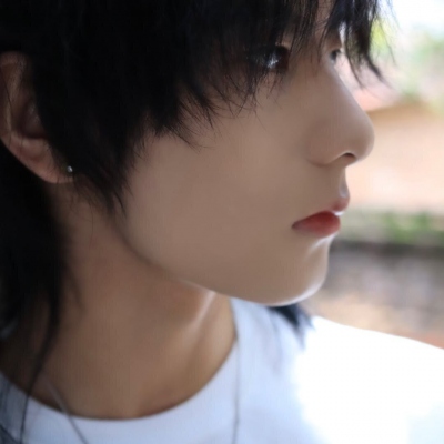 男生头像高清真人