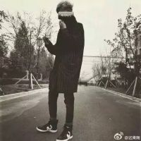 回忆撕裂臆想情侣网名