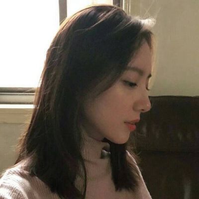 后背头像女生高冷霸气
