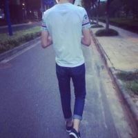 图片2023新图片头像男背影