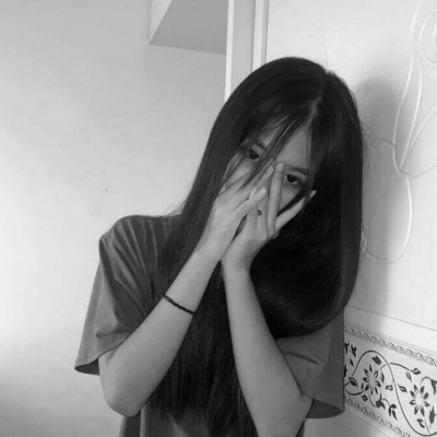 好看的头像女生简约