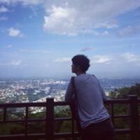 成熟头像男人味背影