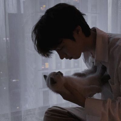 头像男伤感丧真人图集
