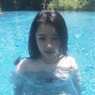 超好看的钉钉头像女蓝色系