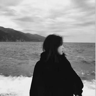 绘画女头像简约