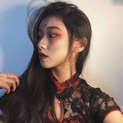 qq女生头像霸气高冷丧不露脸