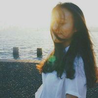 头像女2023最新款治愈系笑容
