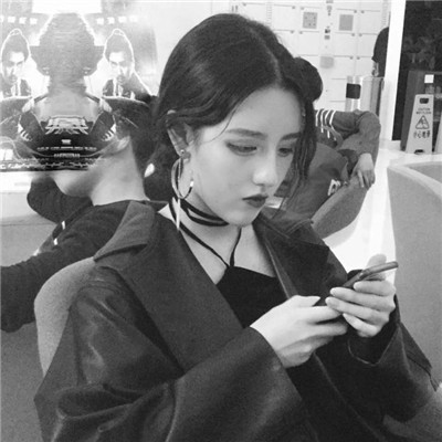 头像帅气冷酷霸气女