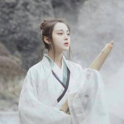 微信头像女2023气质淡雅