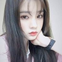 清新脱俗的女孩头像阳光朦胧