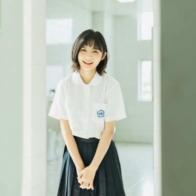 清新头像女
