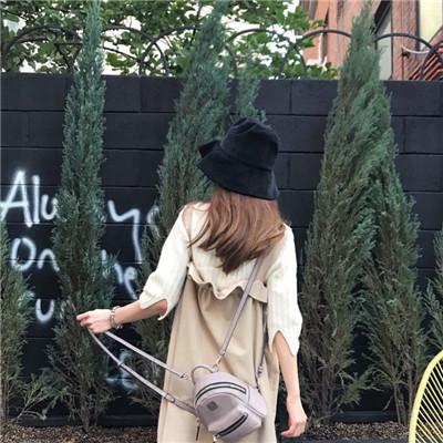 微信头像女背影