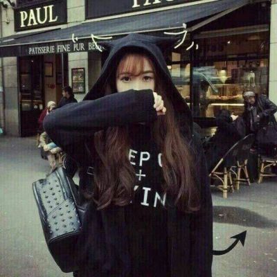 头像女生高冷霸气妖娆