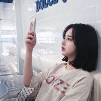 头像高冷女 霸气