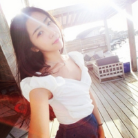 2023伤感微信头像女