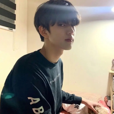 男生头像抖音2023年