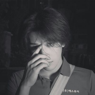 男生真人高冷头像
