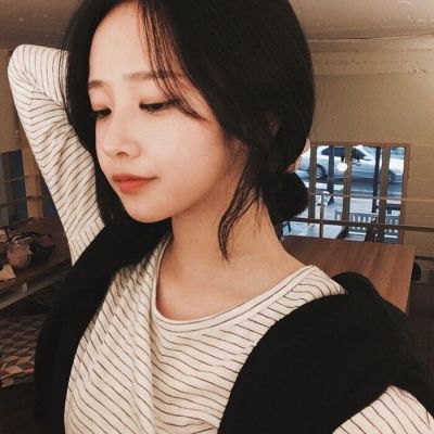 西装女生稀有网名英文