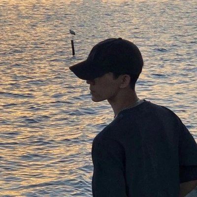 小众高级头像男