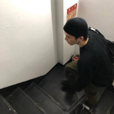 好看又帅气的头像不露脸霸气