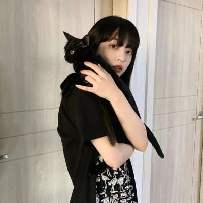 女生头像高冷 御姐范儿